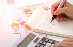 4 FACTS ABOUT USING A GUARANTOR